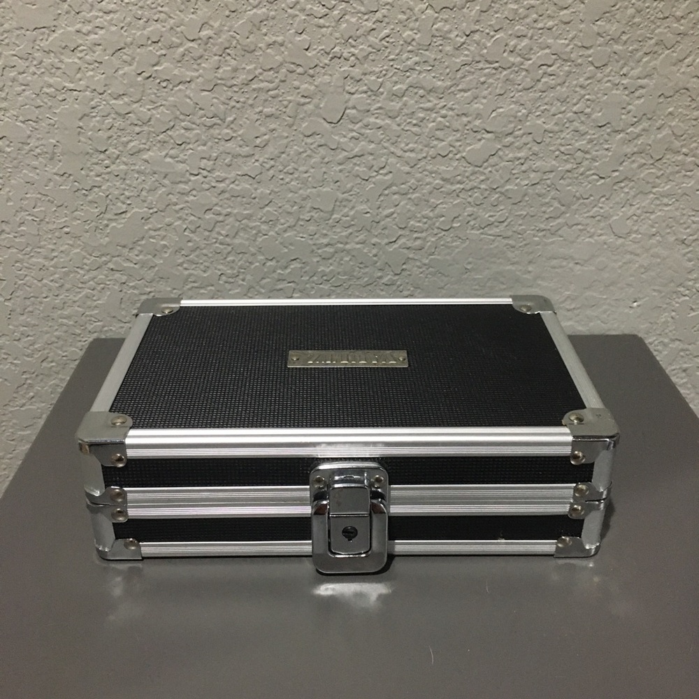 Small Black case